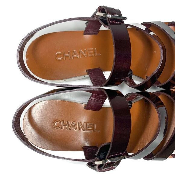 Chanel Burgundy Patent Leather CC Logo Wooden Platform Sandals EU 38 US 7-7.5 - Picture 6 of 12